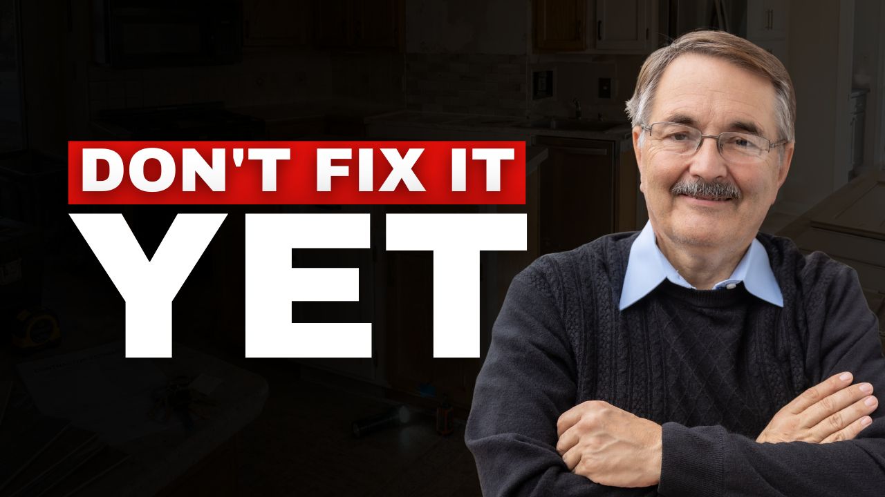 Should You Make Repairs Before Selling Your House?